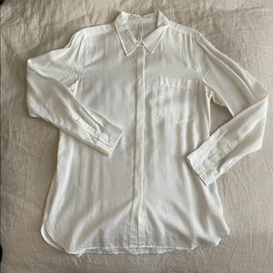 Aritzia Babaton Reno Button Down Blouse